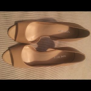 Nine West Tan Size 9.5 Heel